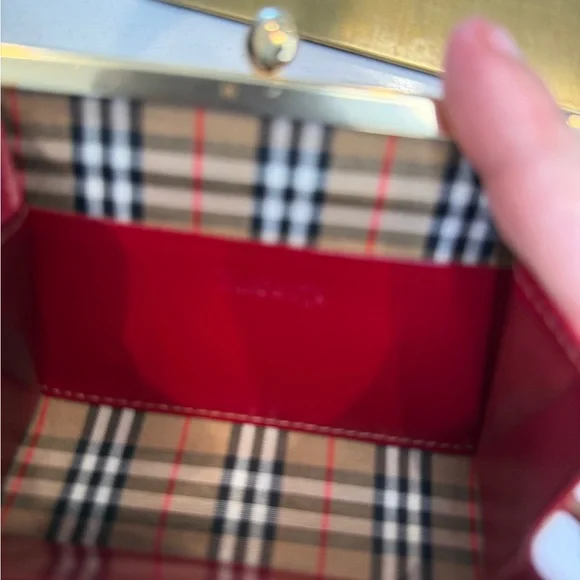 Burberrys of London NWOT Kisslock Coin Purse Navy Logo Box - Picture 6 of 9